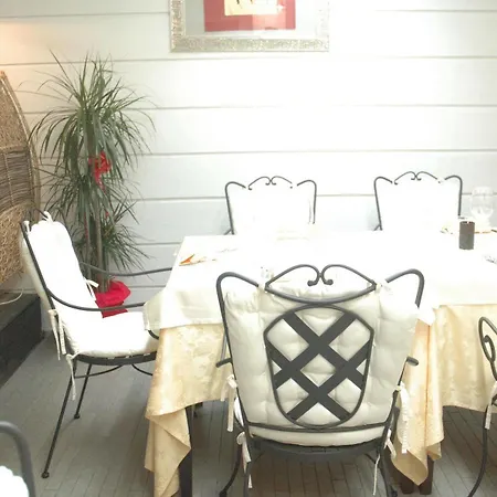 Casa Del Vento Bed and Breakfast 3*
